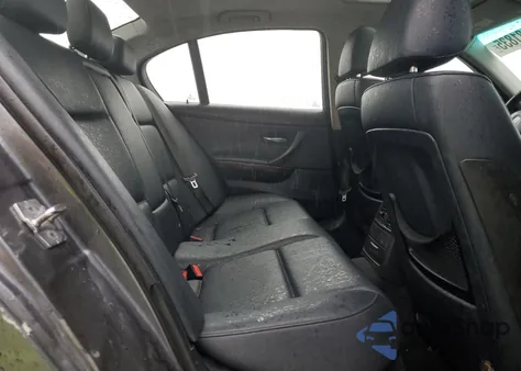 2006 BMW 325 I from USA, damaged, VIN WBAVB13566PT06484